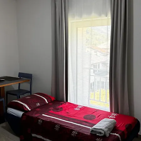 Rest And Restaurant In * Roveredo