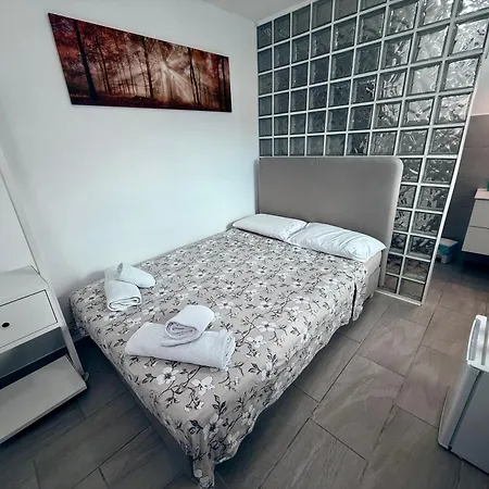 Rest And Restaurant In * Roveredo