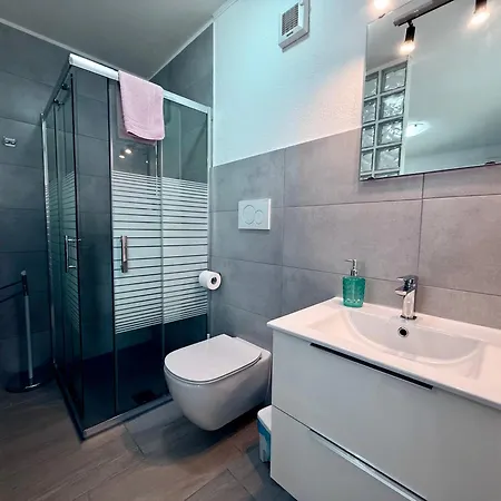 فندق Rest And Restaurant In