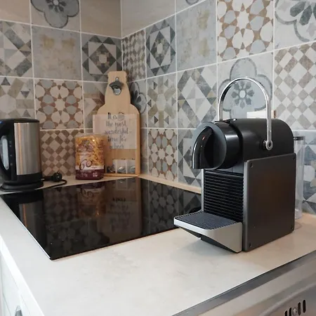 Rest And Restaurant In