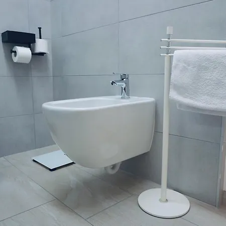 Rest And Restaurant In Hotel