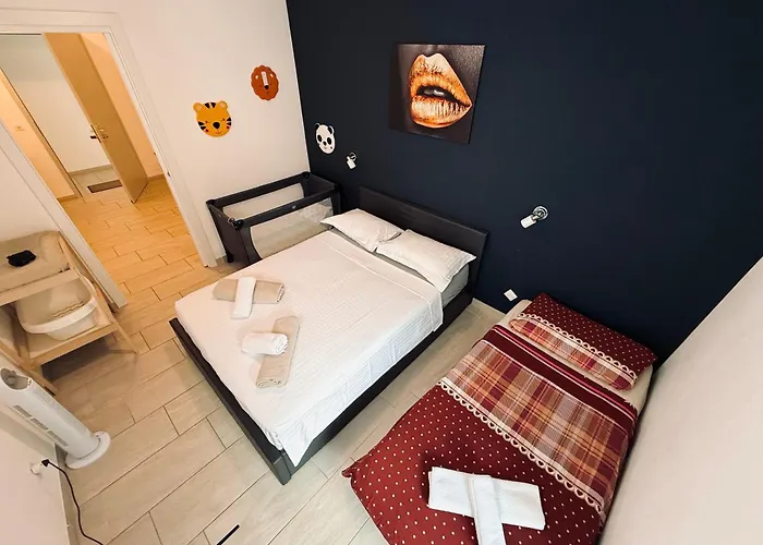 Rest And Restaurant In *