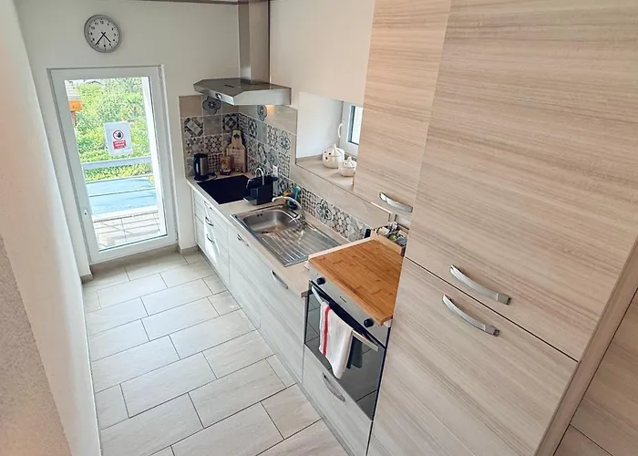 Rest And Restaurant In * Roveredo