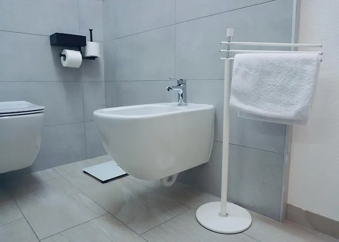 Rest And Restaurant In Hotel