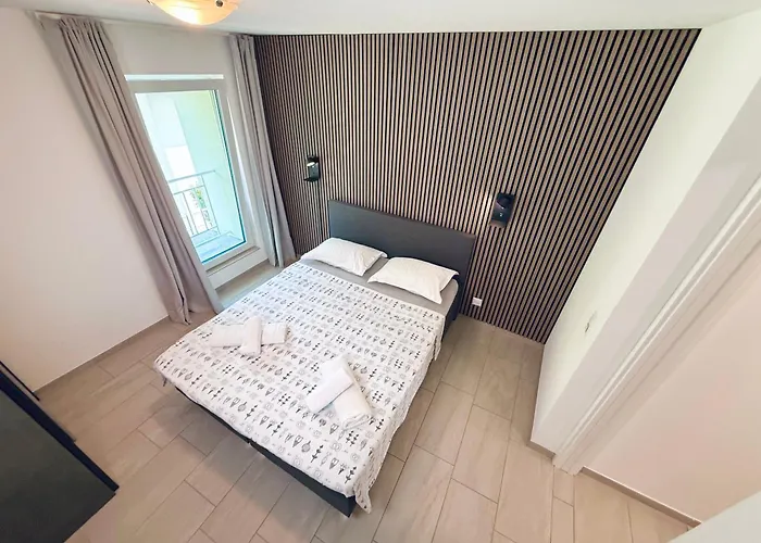 Rest And Restaurant In Roveredo