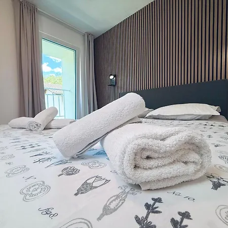 Rest And Restaurant In