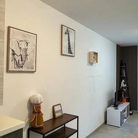 Rest And Restaurant In Hotell Roveredo