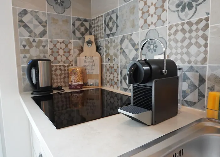 Rest And Restaurant In