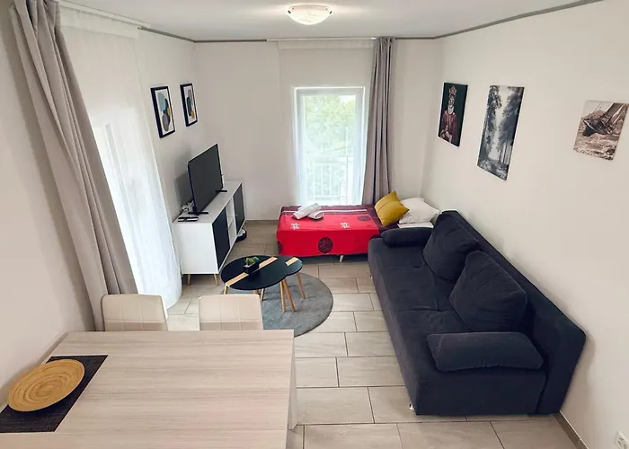 Rest And Restaurant In Hotel