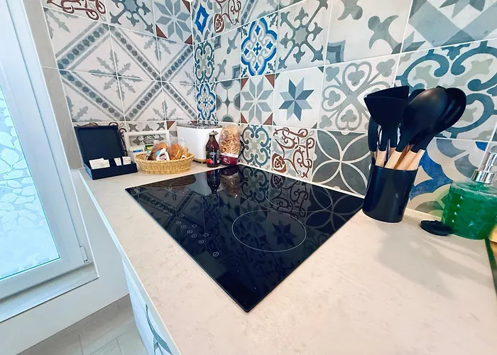 Hotel Rest And Restaurant In